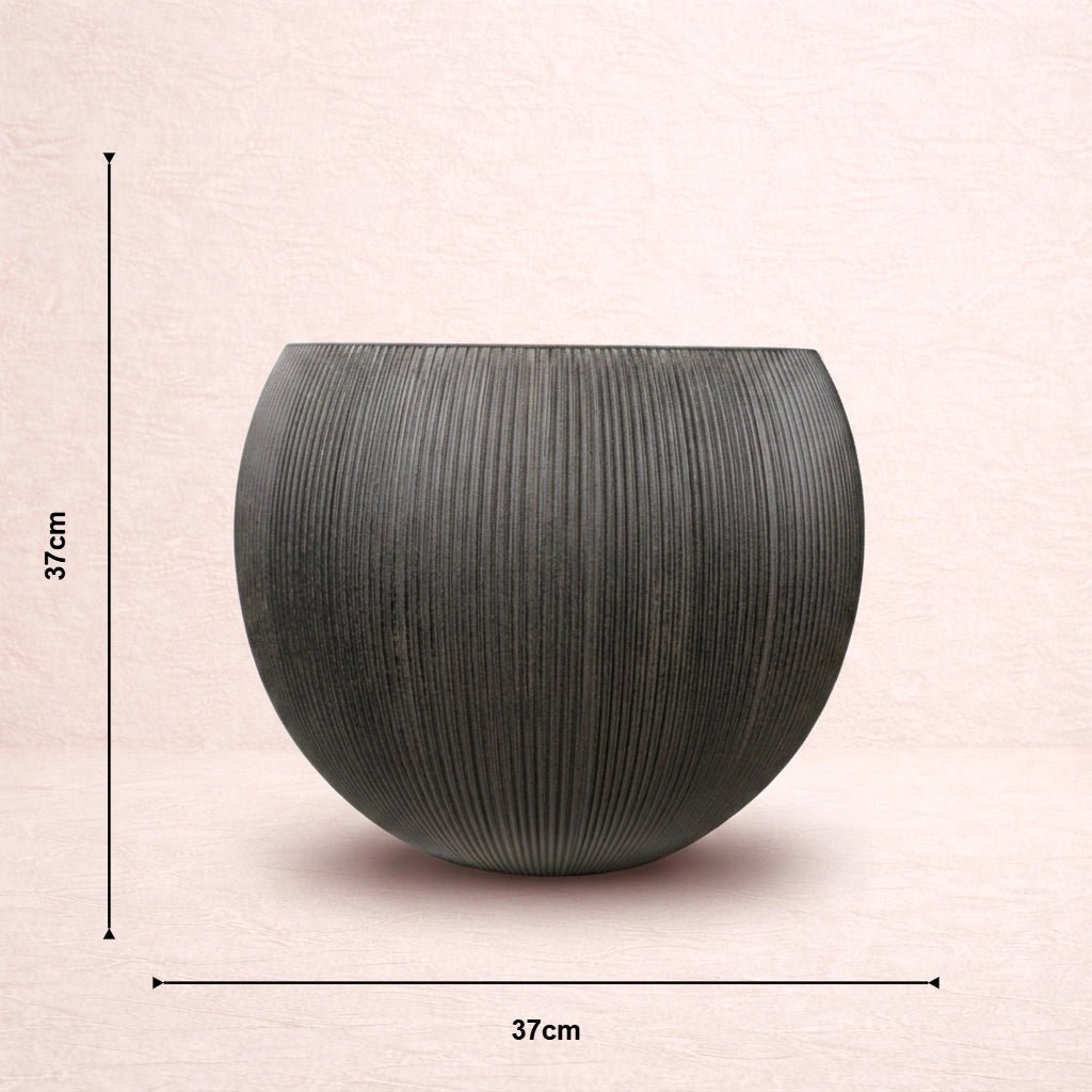 Obsidian Planter
