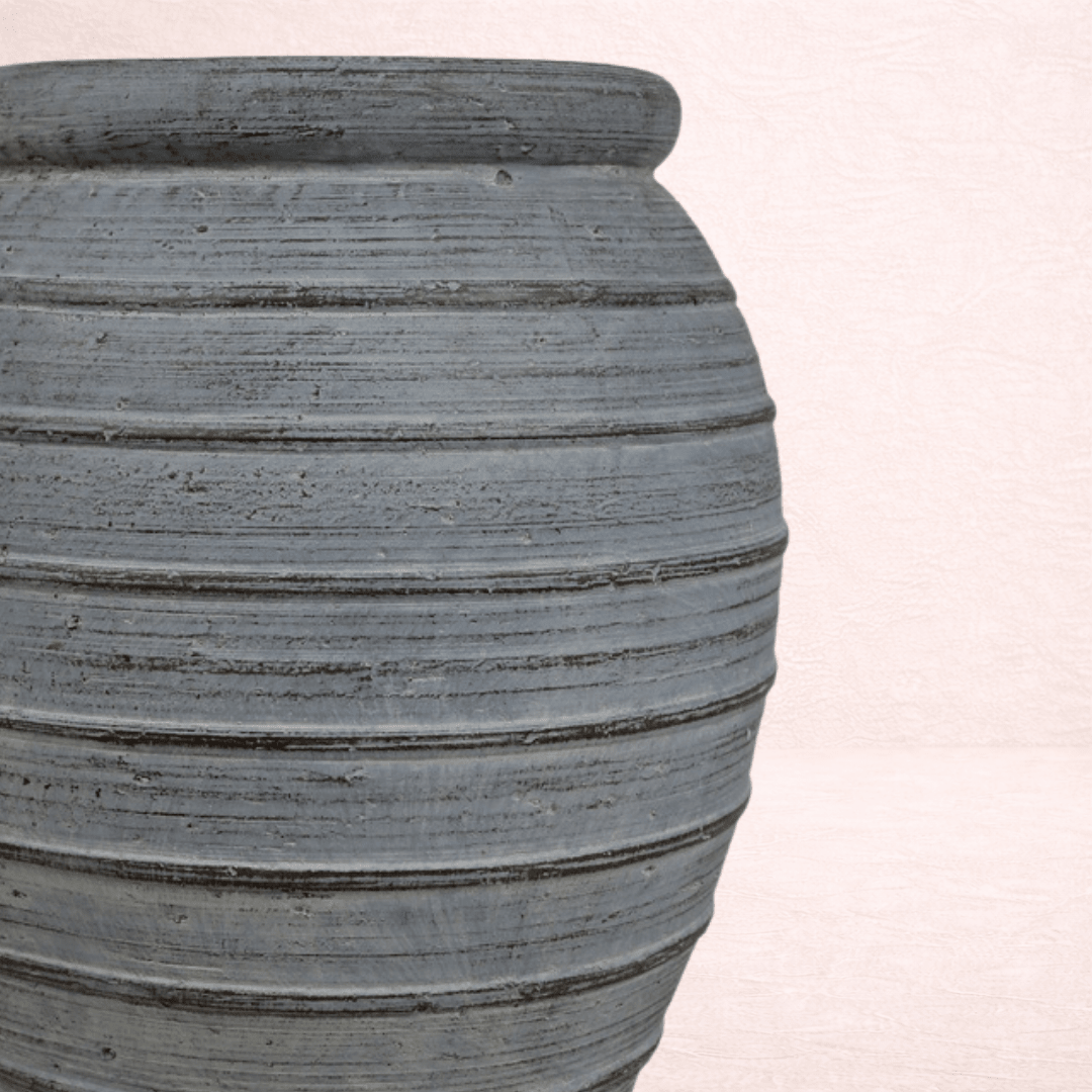 Glide Urn Planter