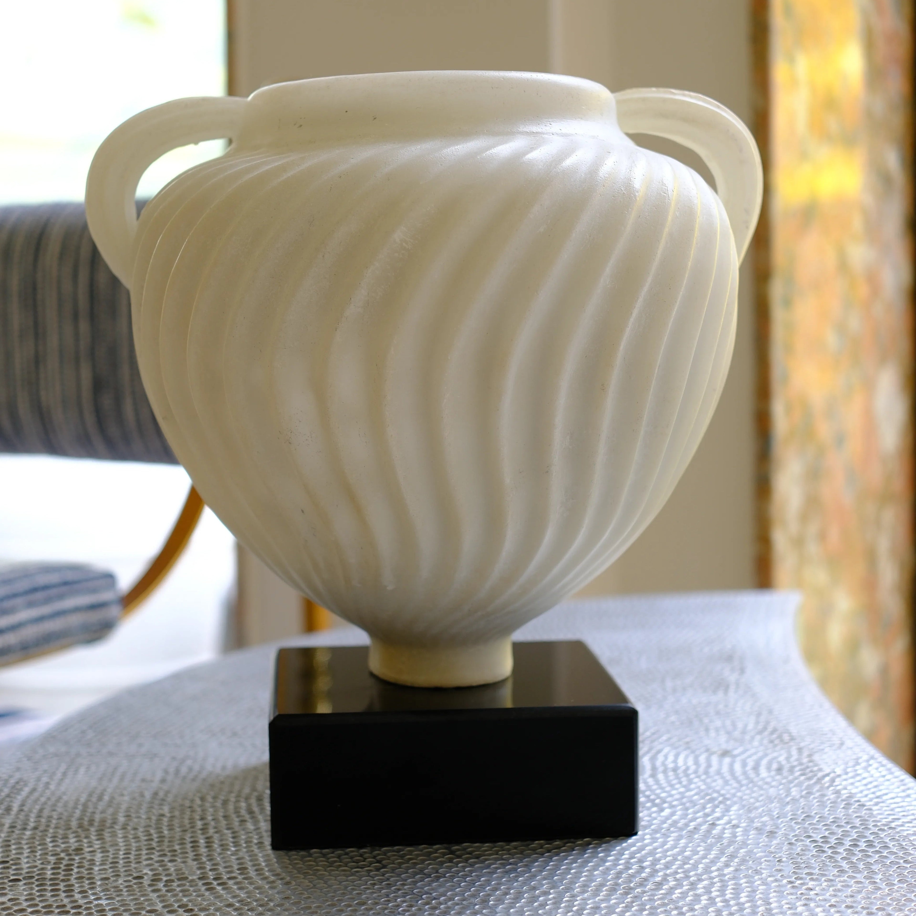 The Sanctum Line Vase