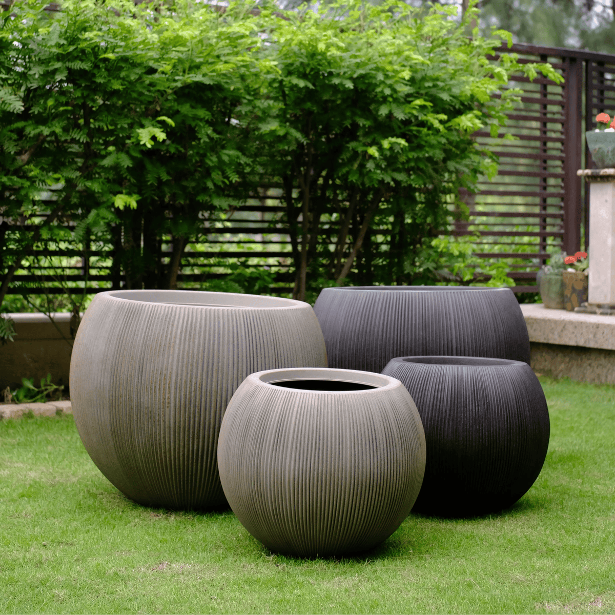 Obsidian Planter