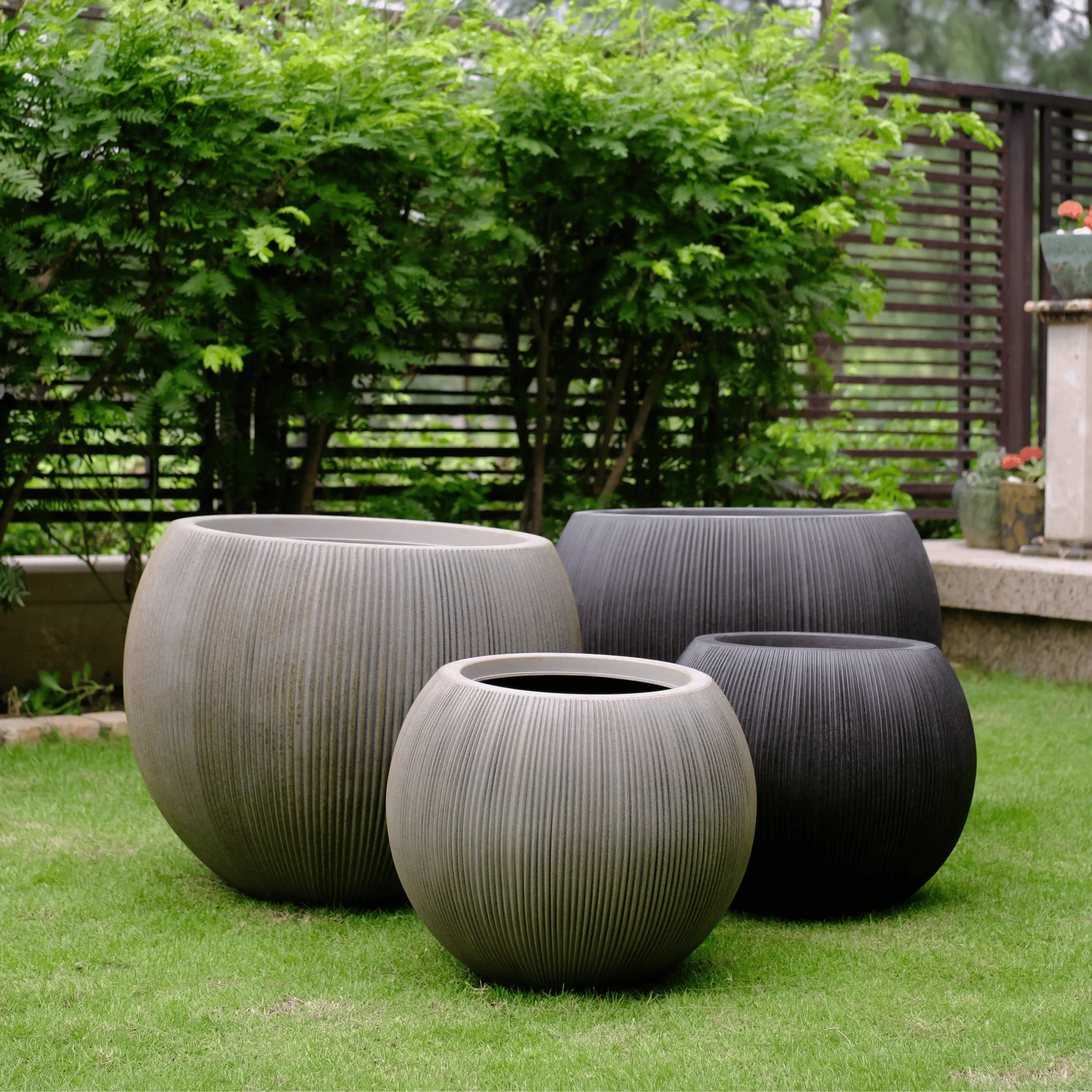Obsidian Planter