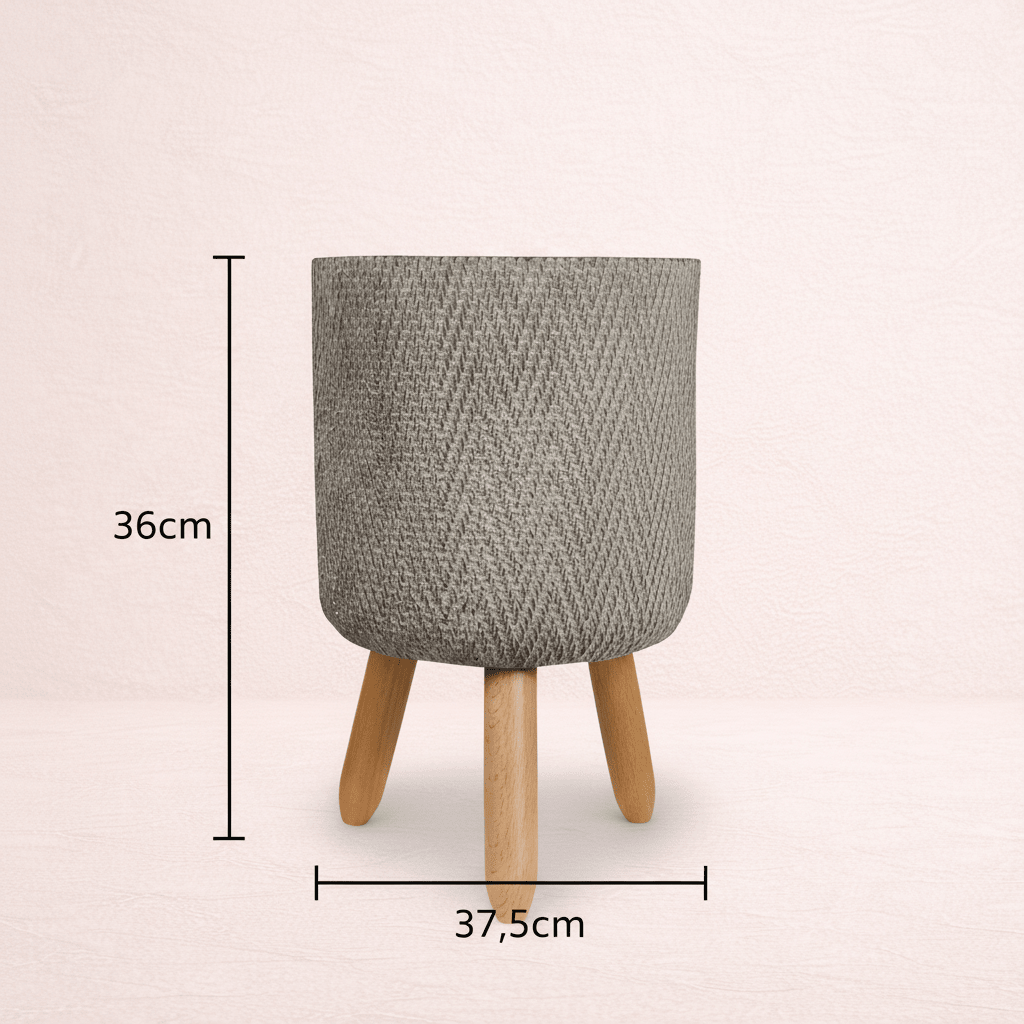 The Tripod Pot