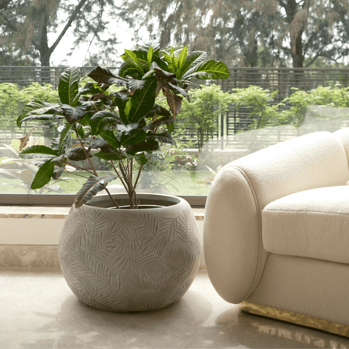 Gardenia Leaf Planter