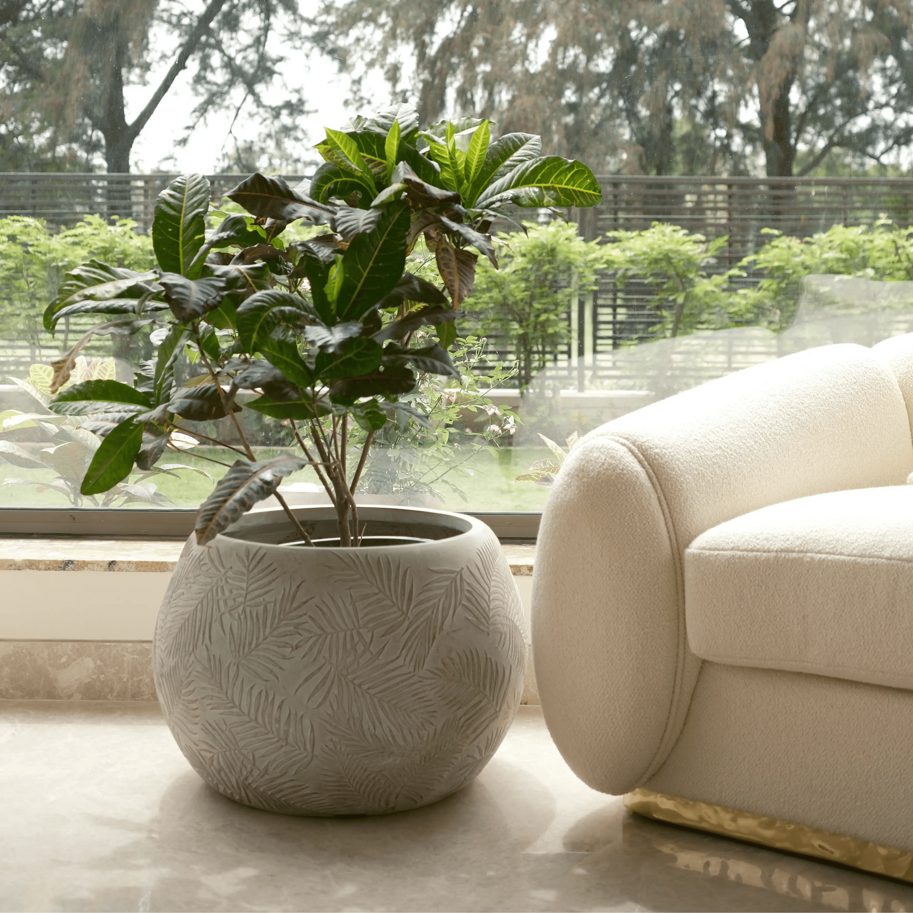 Gardenia Leaf Planter